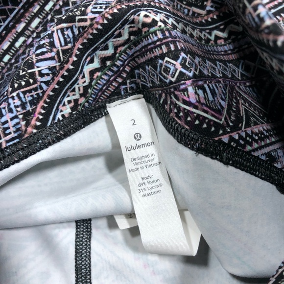 Lululemon Wunder Under High Rise Tight Size 2 Full-On Luxtreme 26" Tribal Pace - Picture 7 of 8